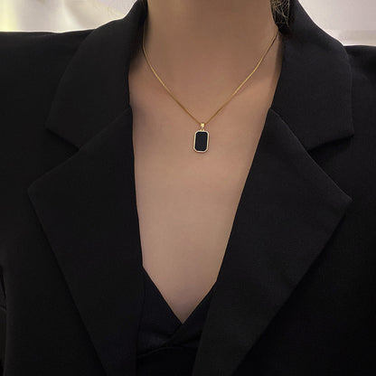 Black Pendant Necklace