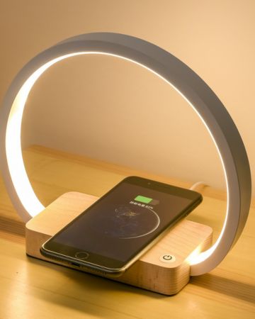 Multifunctional table lamp